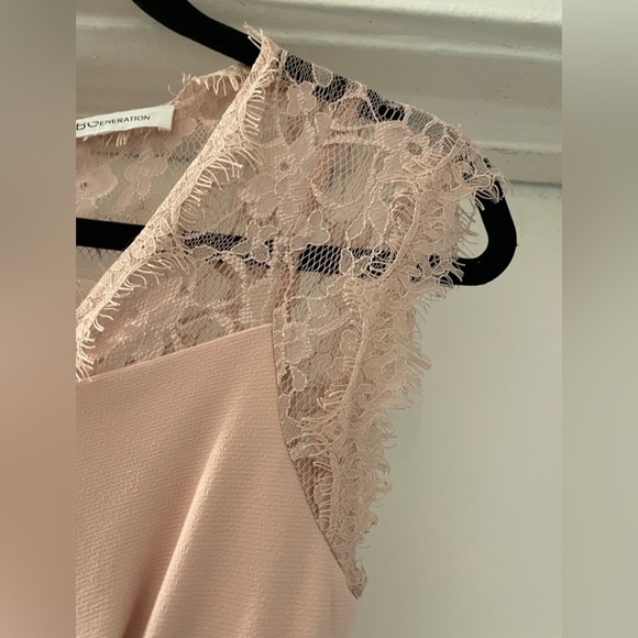 BCBGeneration Pink Semi Lace Mini Dress size 2 - Picture 4 of 9